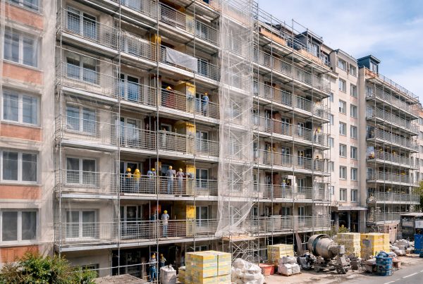 Obras de fachada en comunidades de propietarios: qué planificar